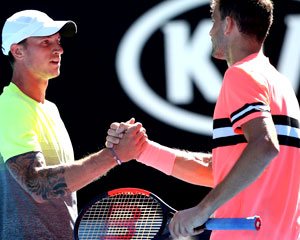 Australien lädt zum 50en Mal die ganze Welt zum Tennisspielen ein Australien lädt zum 50en Mal die ganze Welt zum Tennisspielen ein